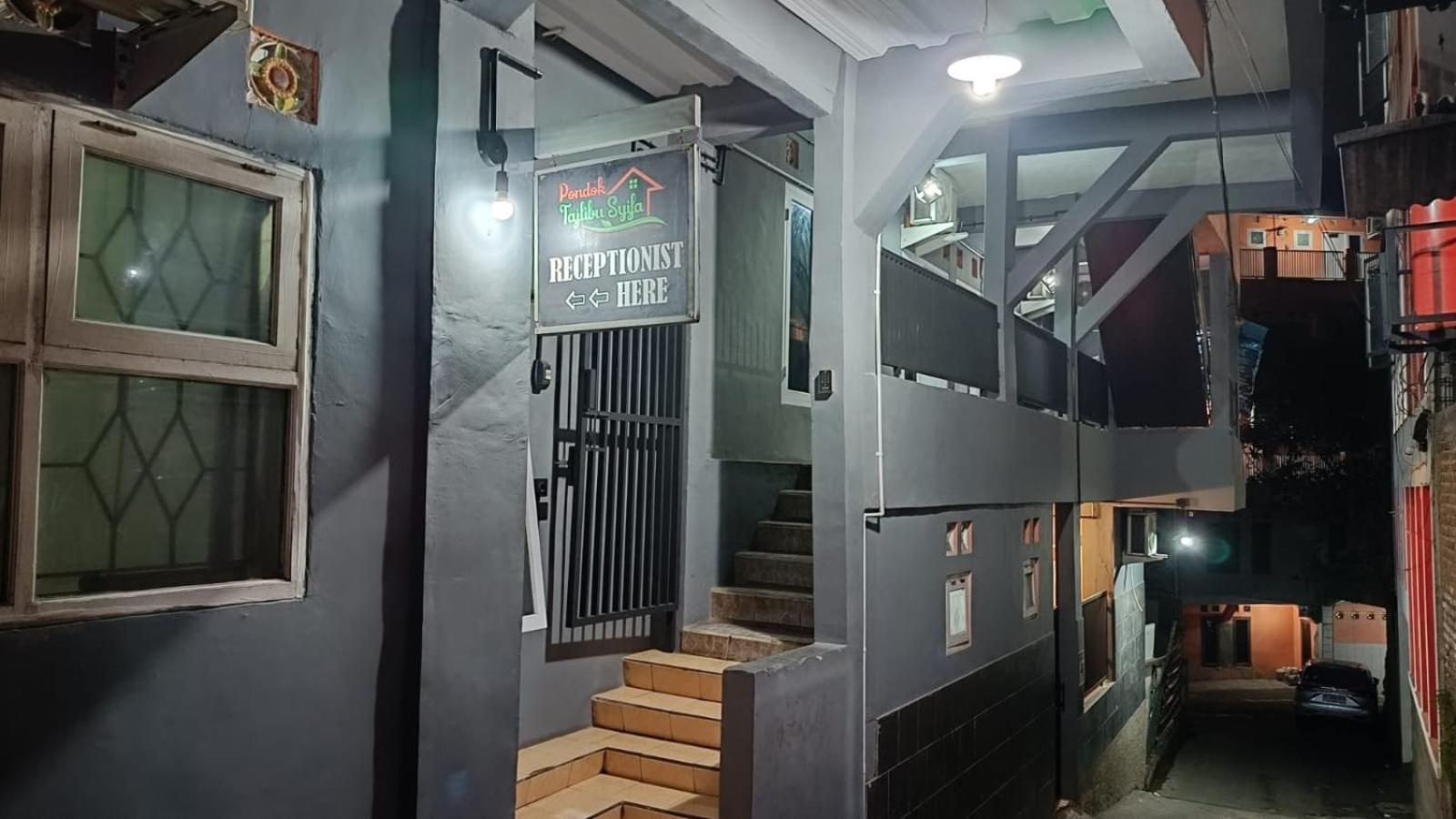 Pts Homestay Syariah Bandung Esterno foto
